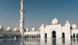 Empowering Knowledge: How Al Fadhila Foundation Q&A Platform Bridges the Gap Between Seekers and Scholars